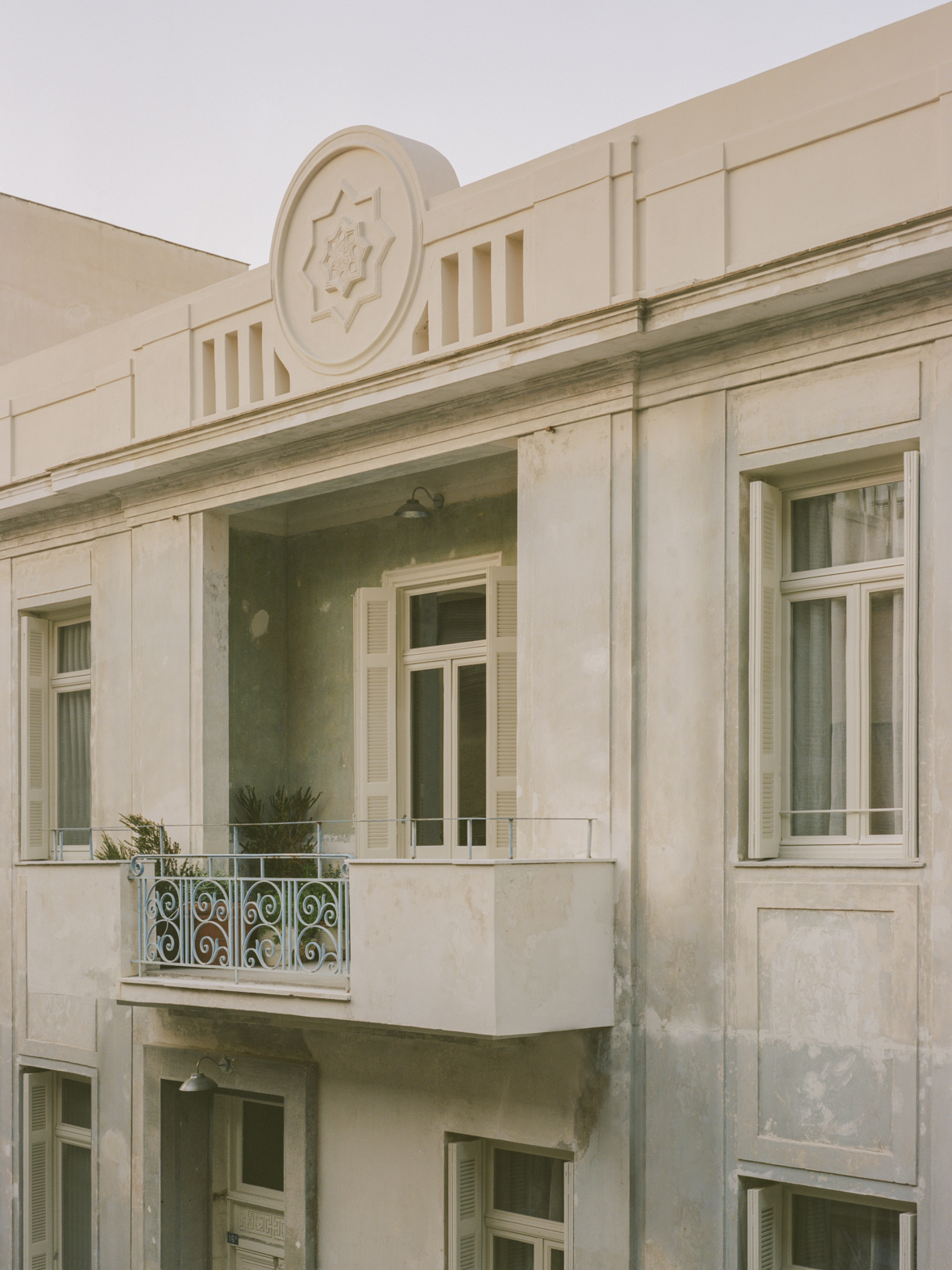 Athens-Apartment-For-Rent-Long-Term-Accommodation-Mithimnis-Courtyard-Apartment