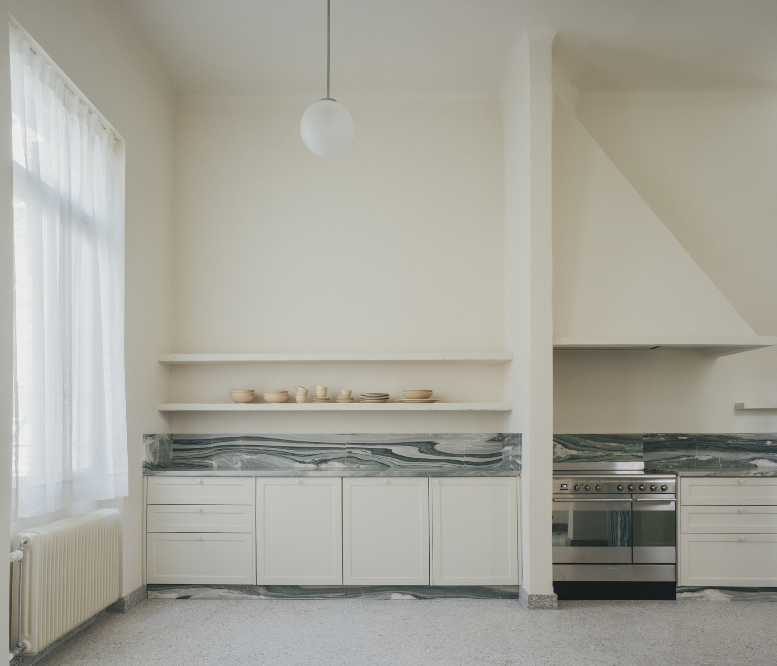 Athens-Apartment-For-Rent-Long-Term-Accommodation-Mithimnis-Rooftop-Apartment
