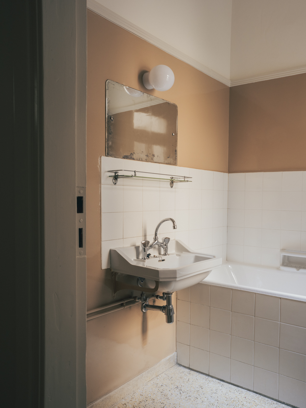 221208_Sikinou_One Bed Apartment_Lorenzo Zandri-7