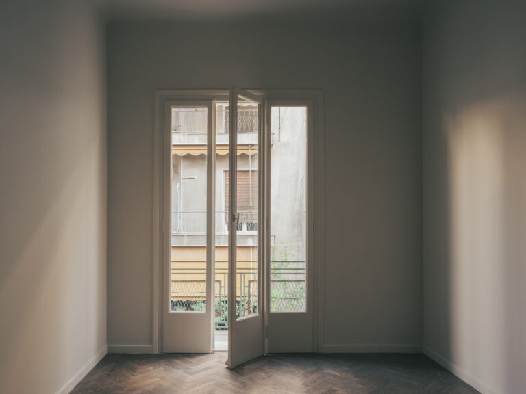Athens-Apartment-For-Rent-Long-Term-Accommodation-Sikonou-Corner-Apartment