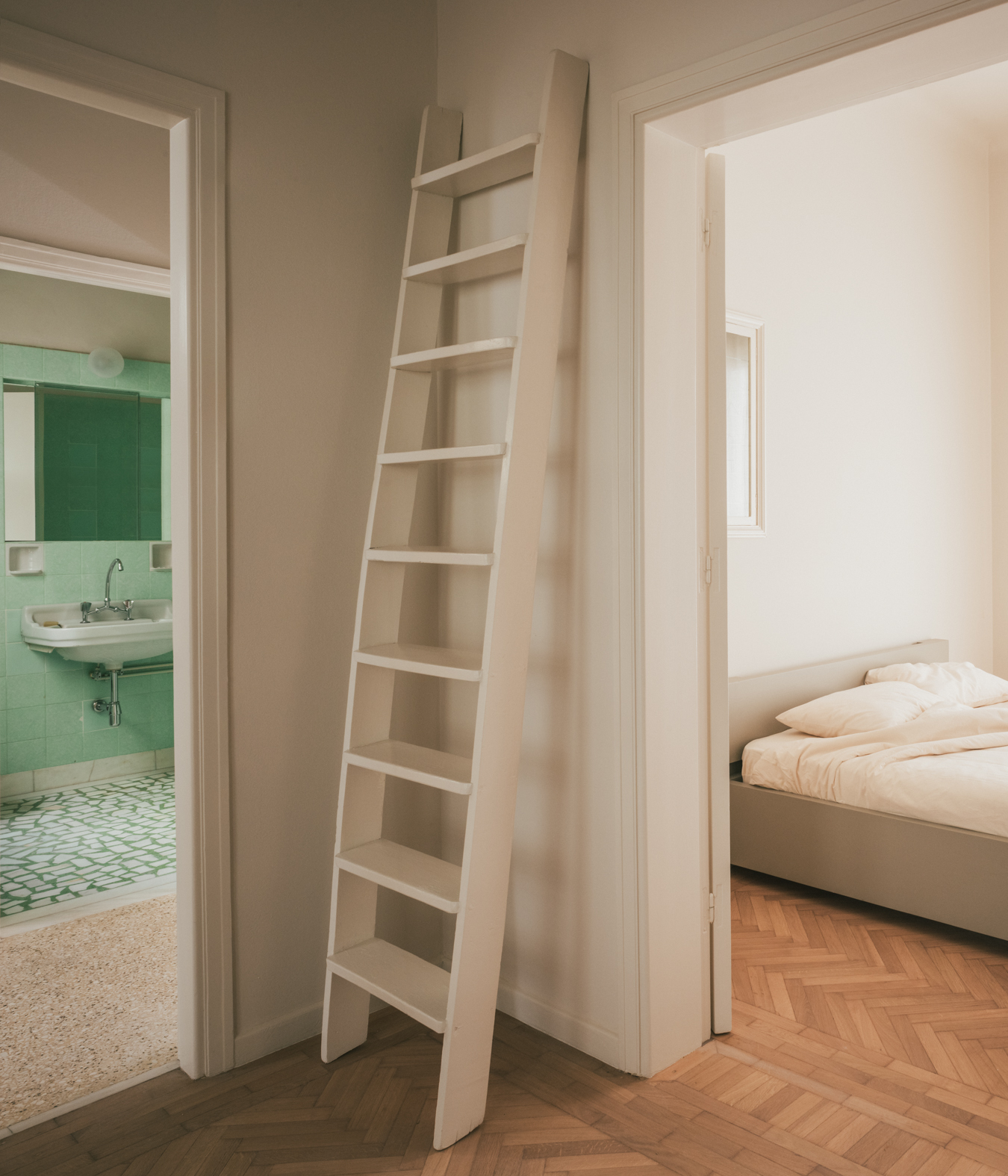 Athens-Apartment-For-Rent-Long-Term-Accommodation-Matrozou-Rooftop-Apartment