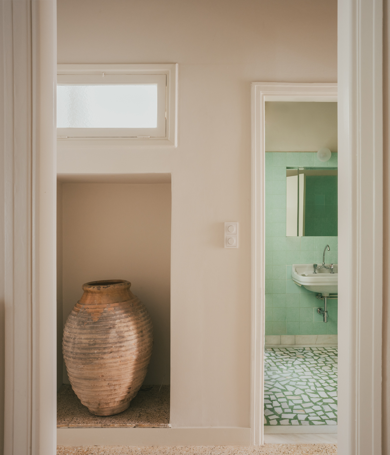 Athens-Apartment-For-Rent-Long-Term-Accommodation-Matrozou-Rooftop-Apartment
